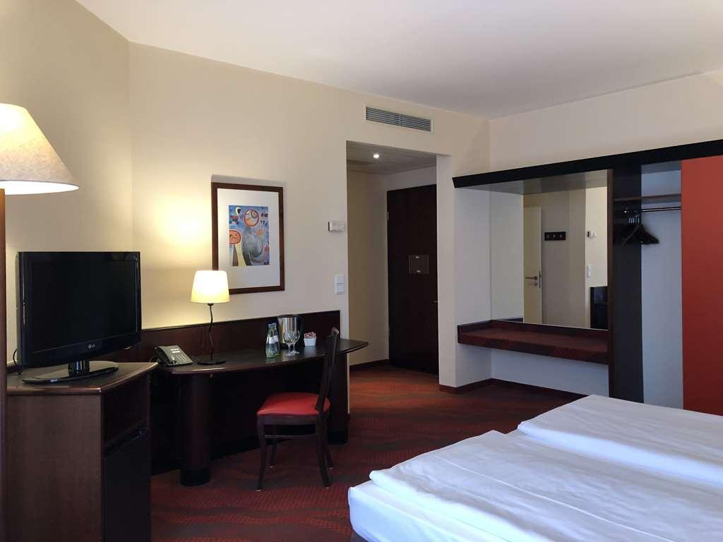 Sorat Hotel Κότμπους Δωμάτιο φωτογραφία